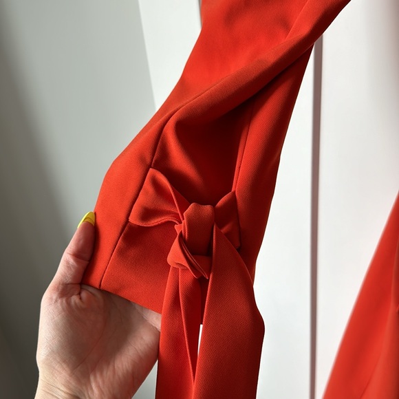 Burnt Orange Trench - Picture 5 of 7